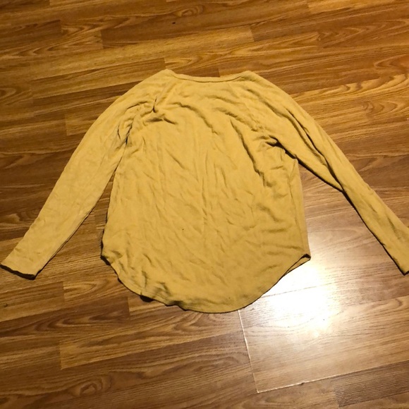 American eagle sweater - Picture 2 of 2